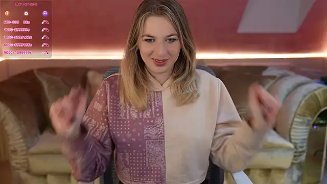 Snapshot of Inessa_Song chatting on 12.15.24 Inessa Song online show from 12.15.24