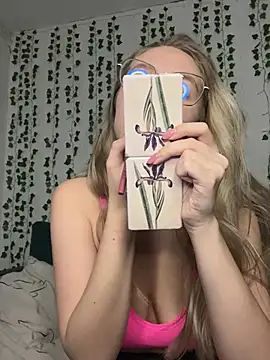 Snapshot of Kitty_Katrine chatting on 01.15.25 Kitty Katrine online show from 01.15.25