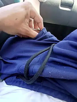 MitchyDick21 online show from 01.18.26