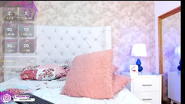 Eliza Thaylor   online show from 01.04.25