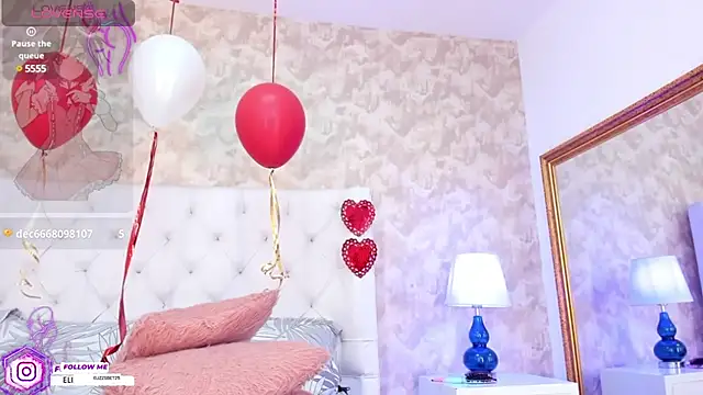 Eliza Thaylor   online show from 02.21.25