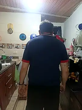 Snapshot of ZuriandAlex chatting on 10.09.25 ZuriandAlex online show from 10.09.25