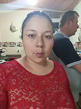 Snapshot of ZuriandAlex chatting on 11.24.25 ZuriandAlex online show from 11.24.25