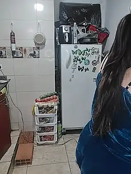 Snapshot of ZuriandAlex chatting on 12.04.25 ZuriandAlex online show from 12.04.25