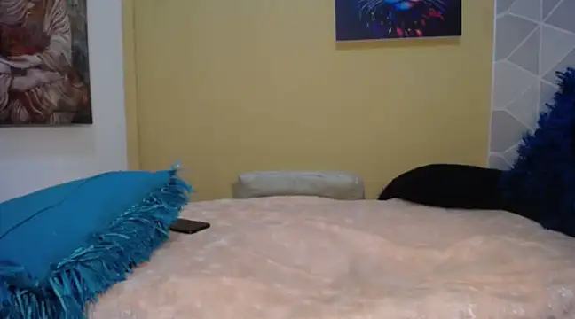 Snapshot of KamilaParrisx chatting on 01.16.25 KamilaParrisx online show from 01.16.25