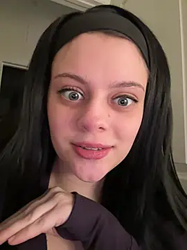 Snapshot of Sashabbay chatting on 02.21.26 Sashabbay online show from 02.21.26