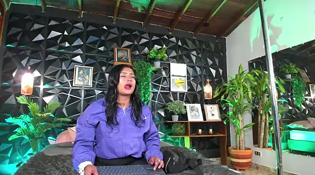 karla 999 online show from 03.19.25