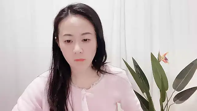 Snapshot of fanfan-FF chatting on 02.23.25 fanfan-FF online show from 02.23.25