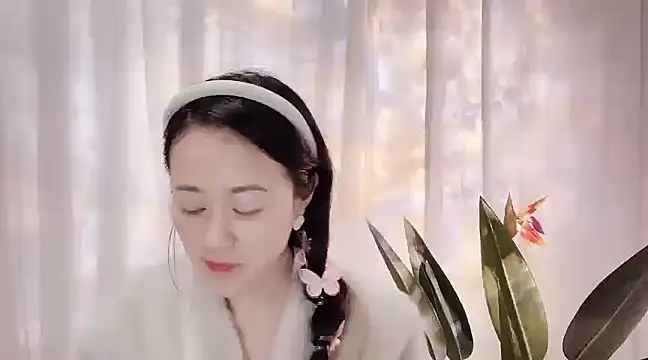 Snapshot of fanfan-FF chatting on 03.08.25 fanfan-FF online show from 03.08.25