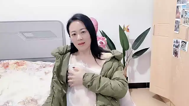 Snapshot of fanfan-FF chatting on 03.15.25 fanfan-FF online show from 03.15.25