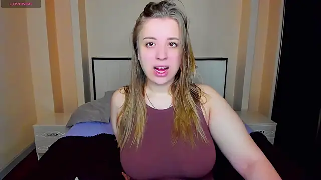 AlexissM online show from 12.17.25