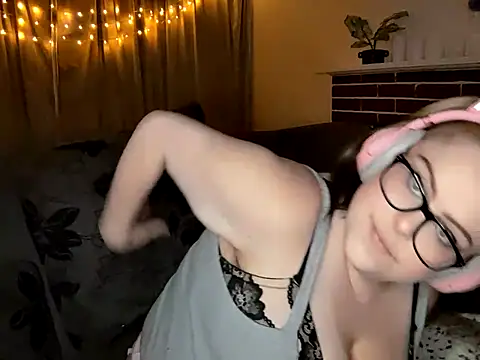 ChubbyBubs online show from 02.23.25