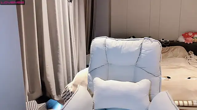 qiqi-666 online show from 01.26.25