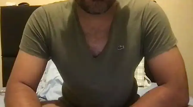 Snapshot of pe_netrad0r chatting on 12.28.24 pe netrad0r online show from 12.28.24