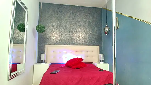 Snapshot of Erick_Zhimerman chatting on 11.07.25 Erick Zhimerman online show from 11.07.25