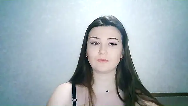 Snapshot of SeductiveTati chatting on 01.05.25 SeductiveTati online show from 01.05.25