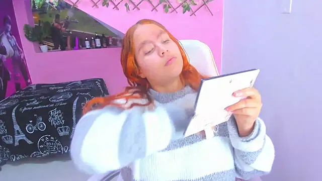 Snapshot of marcellaa303av chatting on 02.13.25 marcellaa303av online show from 02.13.25