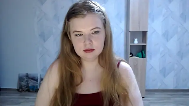 Snapshot of Melina_Hot9 chatting on 11.23.25 Melina Hot9 online show from 11.23.25