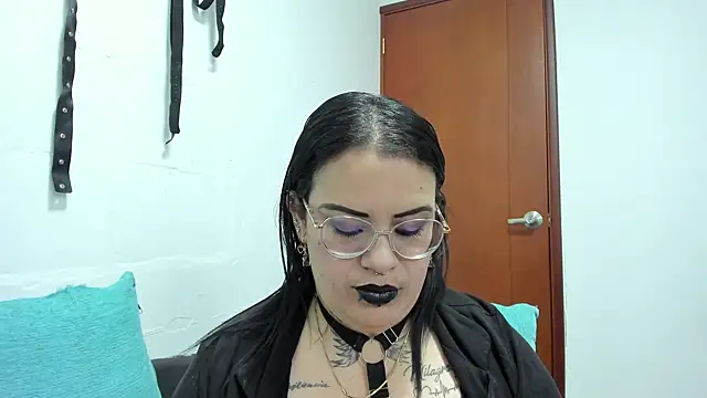 Snapshot of brigittemiller chatting on 07.14.26 brigittemiller online show from 07.14.26