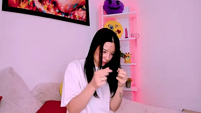 Manuelaa mejiia online show from 03.17.25