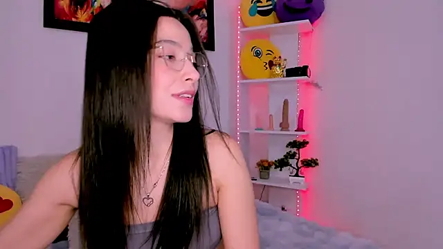 Manuelaa mejiia online show from 10.06.25