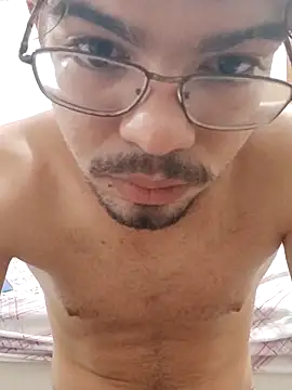 Snapshot of Edwardsky000 chatting on 02.24.26 Edwardsky000 online show from 02.24.26