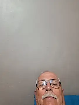 NawtyB1965 online show from 12.19.25