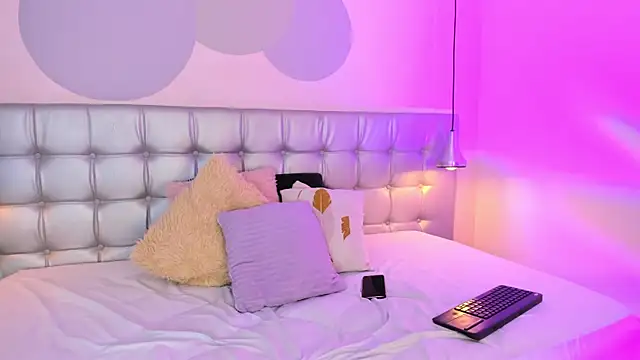 Axel brunette1 online show from 01.30.25