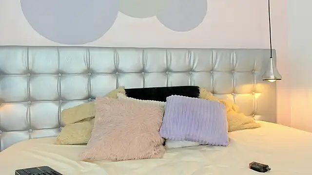 Axel brunette1 online show from 02.17.25