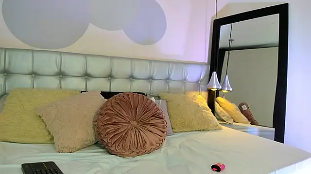 Axel brunette1 online show from 03.22.25