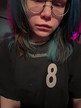 MaddisonHaas online show from 12.17.24