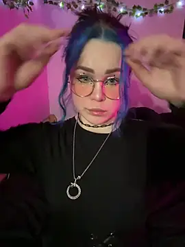 MaddisonHaas online show from 12.20.24