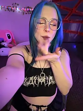 MaddisonHaas online show from 11.27.25