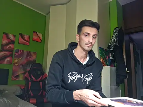 MASTERBULLY online show from 10.04.25