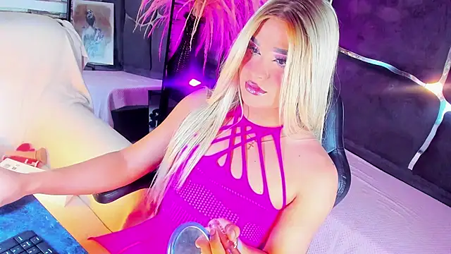 Elody Preysler69 online show from 04.19.26