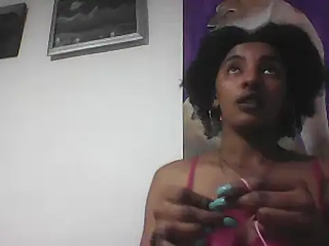 Snapshot of CATNELAA chatting on 12.14.24 CATNELAA online show from 12.14.24