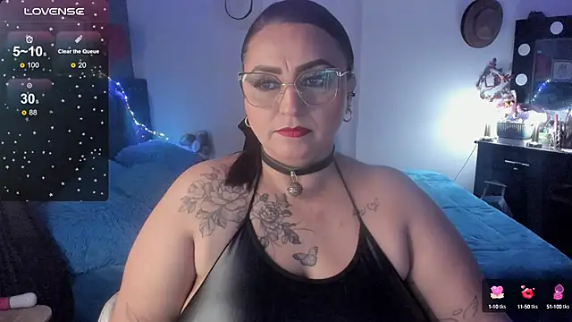 Ivonnee   online show from 02.04.25