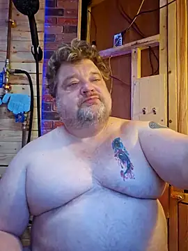 Snapshot of alienbunny chatting on 03.10.25 alienbunny online show from 03.10.25