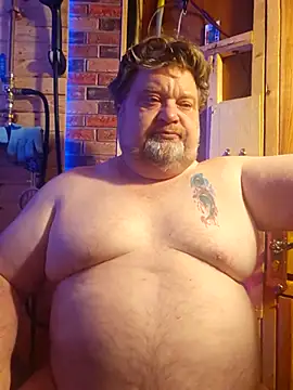 Snapshot of alienbunny chatting on 11.11.25 alienbunny online show from 11.11.25