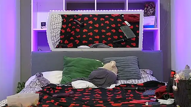 SunshineLexi online show from 10.03.25