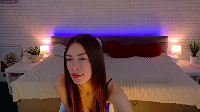 NovaBlissss online show from 03.04.26