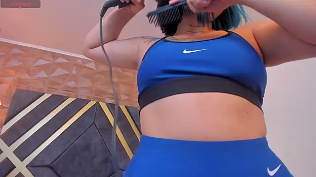 Alahia Dangelo online show from 02.21.25