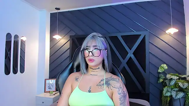 Alahia Dangelo online show from 09.20.25