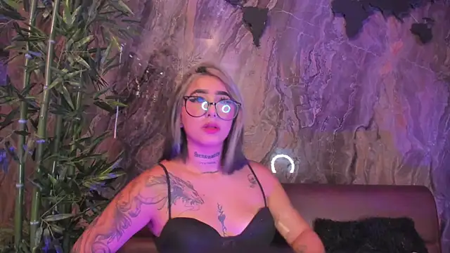 Alahia Dangelo online show from 10.16.25