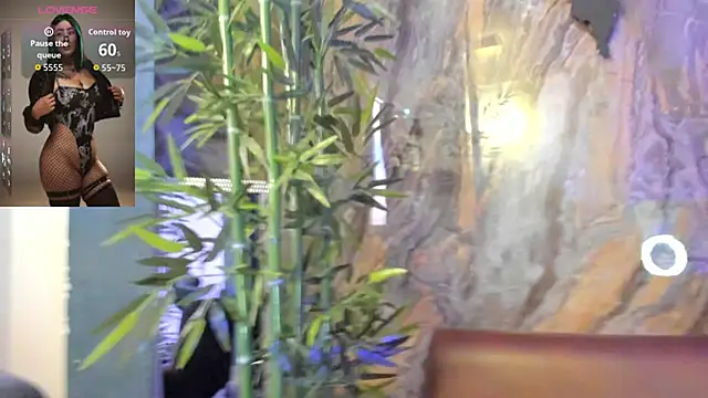 Alahia Dangelo online show from 10.29.25