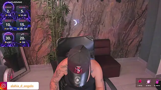 Alahia Dangelo online show from 04.15.26