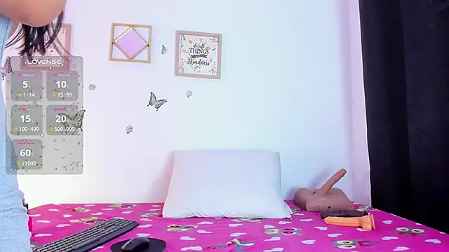 EmmaRogers online show from 11.05.25