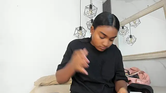 kayna gomez online show from 06.06.26