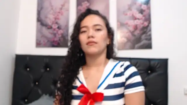 Snapshot of amaranta_f00x chatting on 09.15.25 amaranta f00x online show from 09.15.25