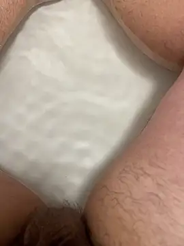 Snapshot of Hugo76578 chatting on 11.02.25 Hugo76578 online show from 11.02.25